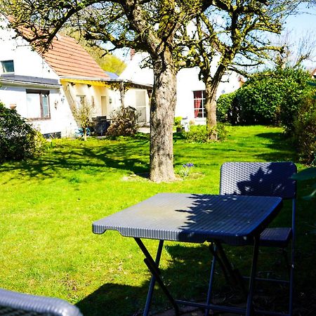 Gemuetliches Haus Mit Grossem Traumhaften Garten Бремен Екстер'єр фото